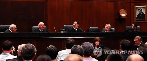 2012년 시카고 연방법원 판사에 취임한 존 리 판사[연합뉴스 자료사진. 재판매 및 DB 금지]